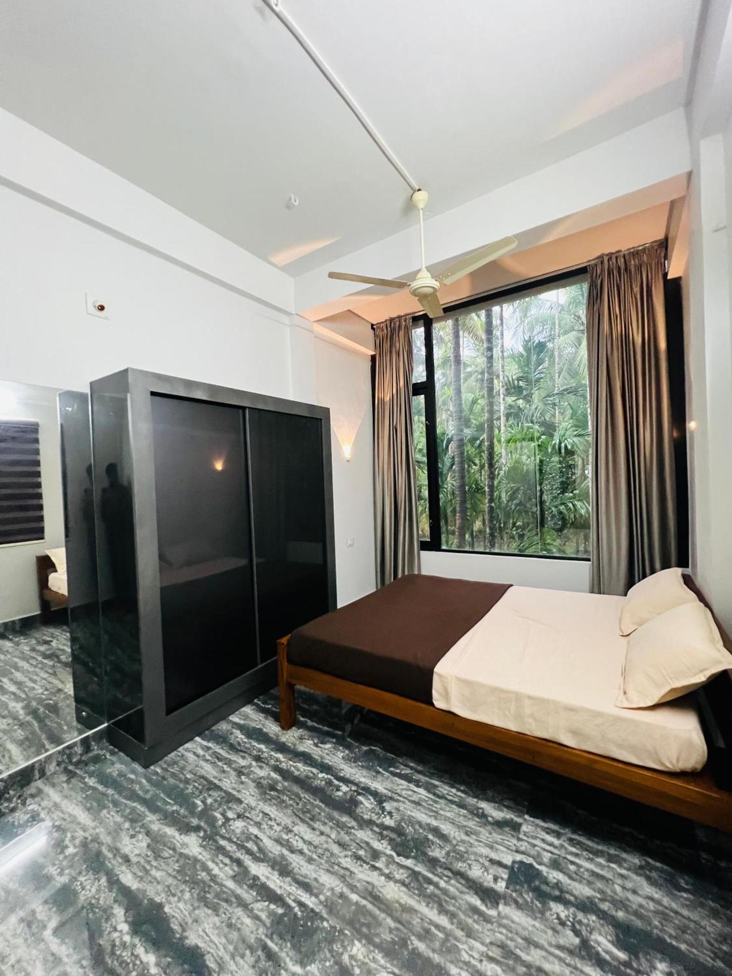 Nest Homes Nilambūr Exterior foto
